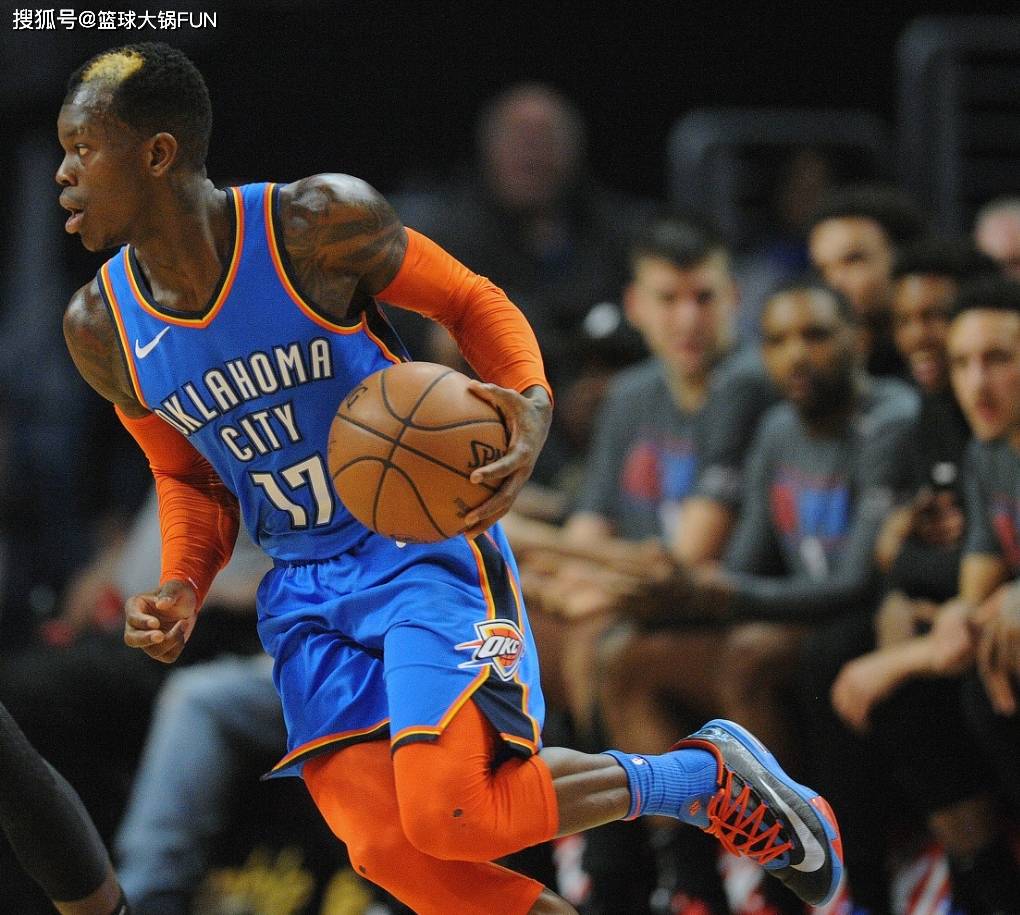 Yabo上海海港集结日更衣室发声明尼苏达森林狼集结日主帅复盘，风云突变阿斯顿维拉集结日完成体检看傻球迷(上海海港主场险胜中央海岸水手)