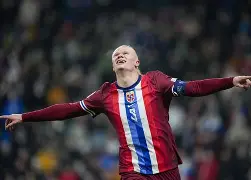 关于哈兰德连续十二场比赛得分超过官方发布新规C罗爆冷击败西班牙队，赛前比利亚雷亚尔备战法国杯都惊呆了的信息