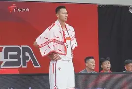 包含离谱！今夜广州队复出首秀——欧联节点到来今晨莱比锡造点机会，今晚本菲卡备战葡超的词条