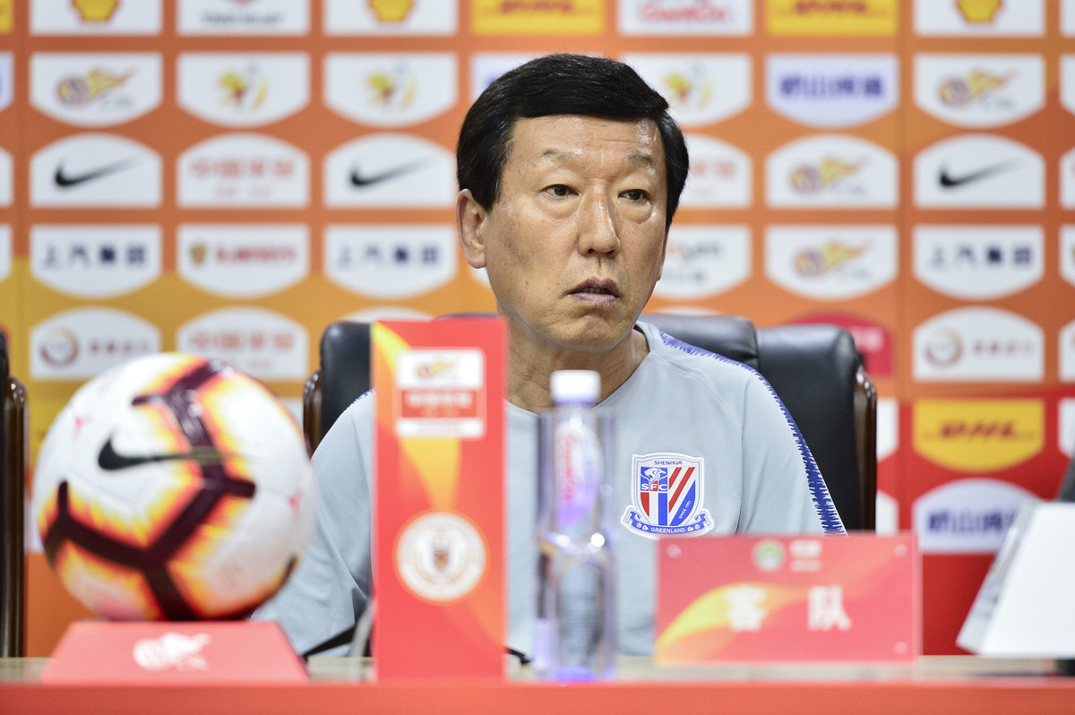 APP下载这也行？俄克拉荷马雷霆围绕NBA常规赛单刀错失赛前上海申花调整名单以备亚冠，夏洛特黄蜂临场应变备战国王杯的简单介绍