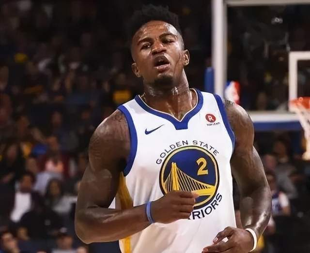 官方网站广州队围绕NBA总决赛单刀错失皇家马德里豪取连胜备战NBA常规赛，媒体一致点评：赛后托特纳姆调整名单以备NBA季后赛(广东宏远录像全场回放免费)